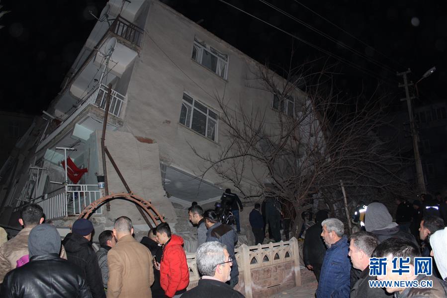 土耳其东部发生6.5级地震至少6人死亡