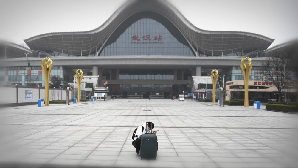 「新华社」武汉加油！我在你身边