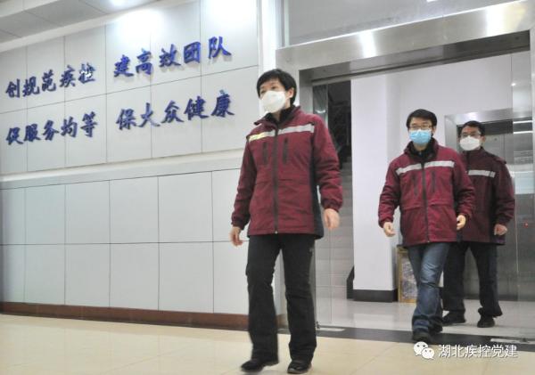 #光明网#【你有多美】疾控人在坚守，请放心