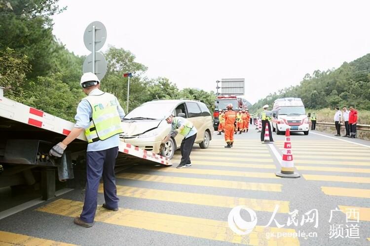 广西启用首个高速公路直升机应急救援基地