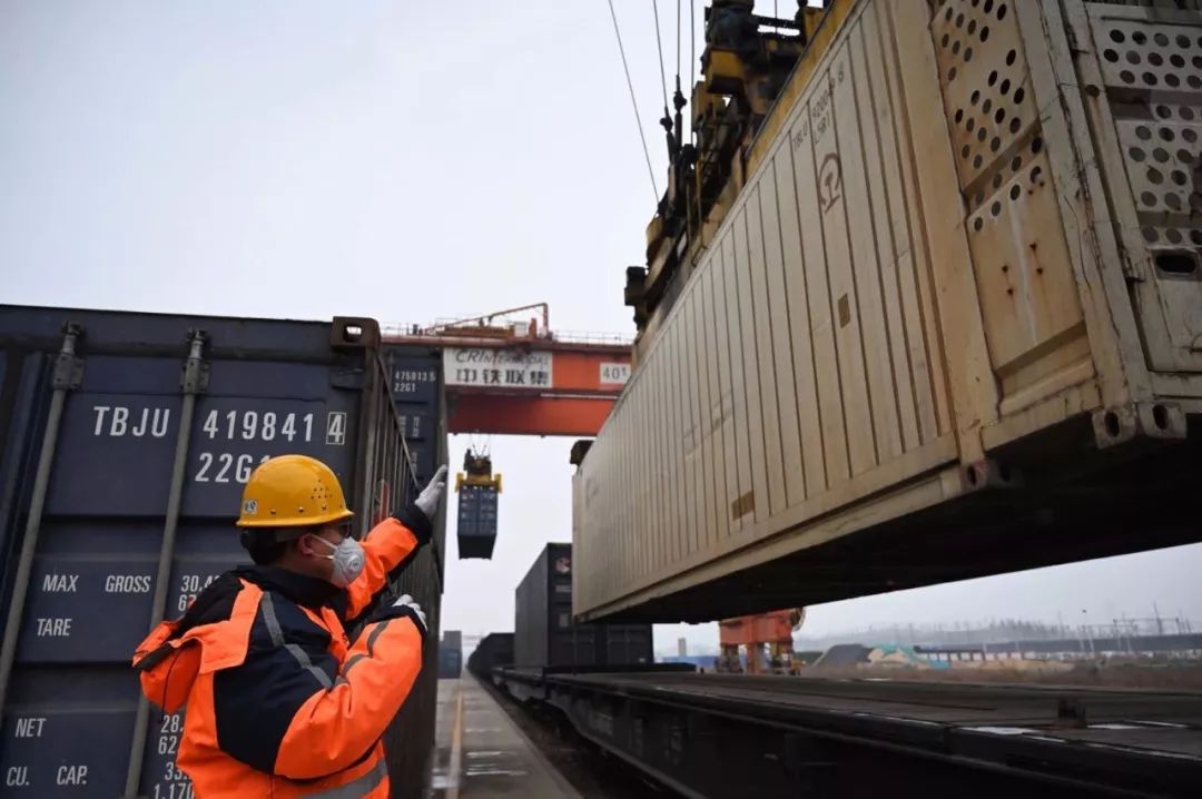 人民铁道报：即刻出发！目的地：武汉！