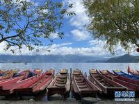 Tasik Lugu Seindah Lukisan