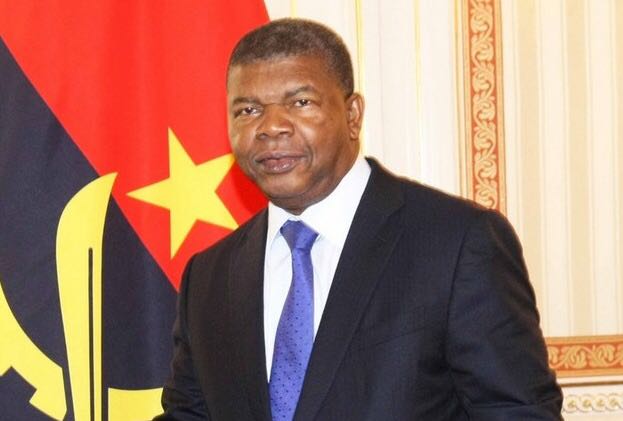 安哥拉总统洛伦索祝贺中华人民共和国成立71周年