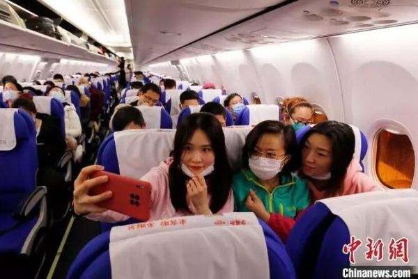 「中国新闻网」“我在武汉学的医，我要回去和同学老师们并肩作战