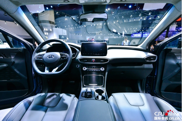 汽车频道【供稿】【热点推荐+资讯】时刻关怀全家人出行安全 第四代胜达首发亮相 汽车频道【供稿】【热点推荐+资讯】时刻关怀全家人出行安全 第四代胜达首发亮相