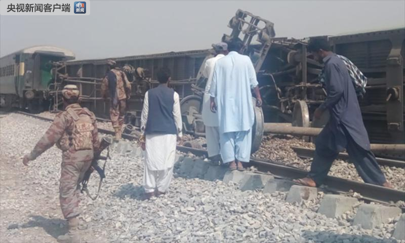 巴基斯坦一列火车遭爆炸袭击 造成4人死亡多人受伤