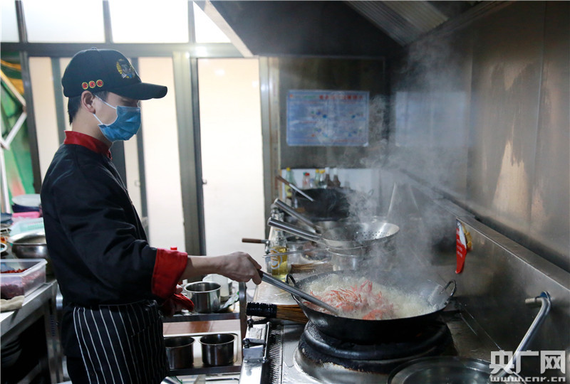 Pemulihan Normal Aktivitas Masyarakat Tiongkok Pemulihan Normal Aktivitas Masyarakat Tiongkok_fororder_恢复2020101005