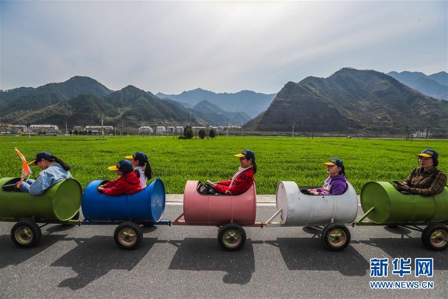 浙江清凉峰：春日小镇乡村旅游热