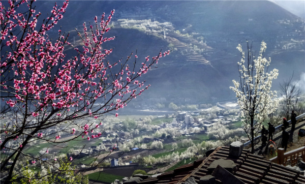 图片默认标题_fororder_190318jinchuanlvyoujie4