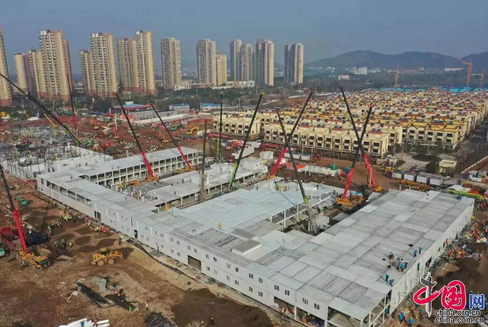 #中国网#【新春走基层】火神山医院全速推进雷神山医院迅疾如雷