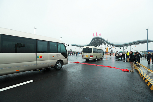 图片默认标题_fororder_2通车试跑