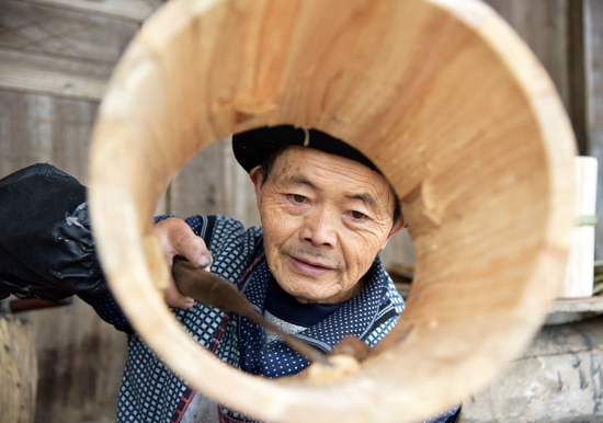 贵州黔西：传统甑子制作的坚守