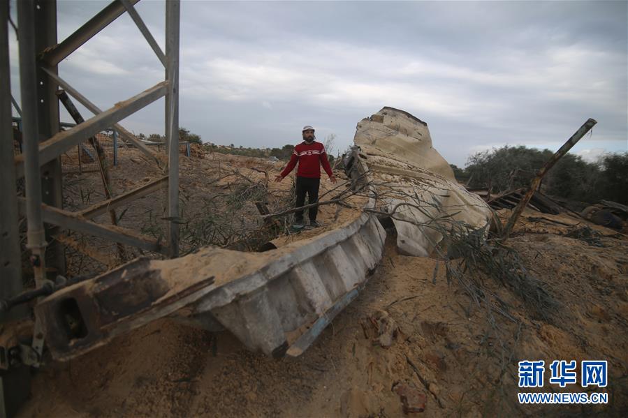 [新华网]以色列国防军打击加沙地带哈马斯军事目标