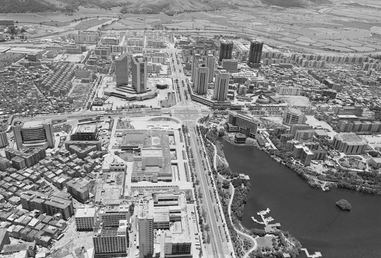 เรื่องจากภาพ “40 ปีการเปลี่ยนแปลงของเมืองเซินเจิ้น”_fororder_1014-3