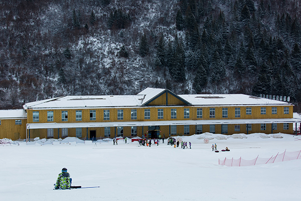 阿坝州松潘县:奇峡沟惊现醉美冰雪世界