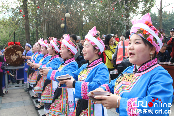 图片默认标题_fororder_苗家《敬酒歌》--（摄影-高学兵）