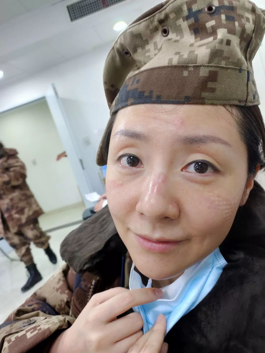 「中国军网」武汉战“疫”日记丨在“红区”的第八天，是我32岁的