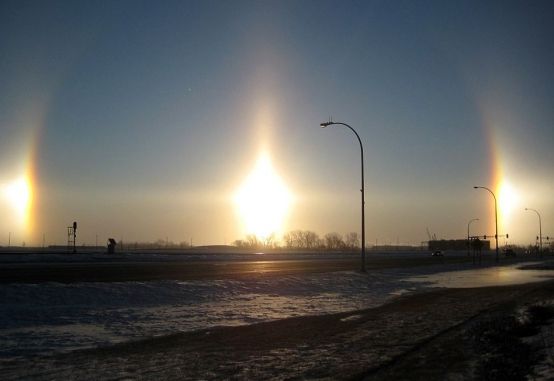 黒龍江漠河市で珍しい幻日現象が現れる_fororder_N6