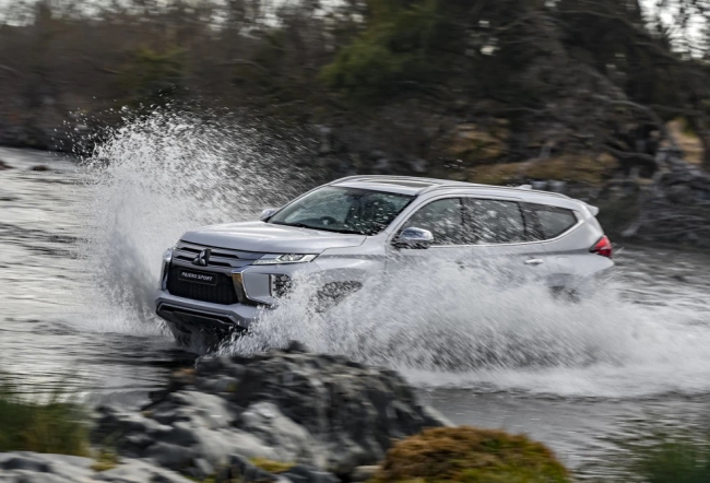 干货:帕杰罗劲畅行政版升级购车攻略