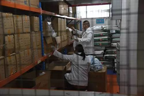 #国际在线#护送你的返程，他们准备好了