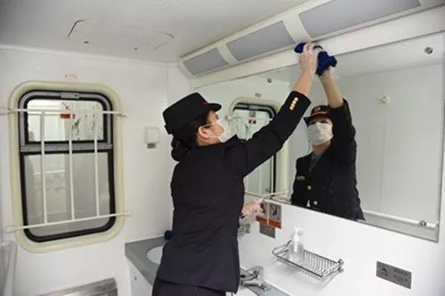 #国际在线#护送你的返程，他们准备好了