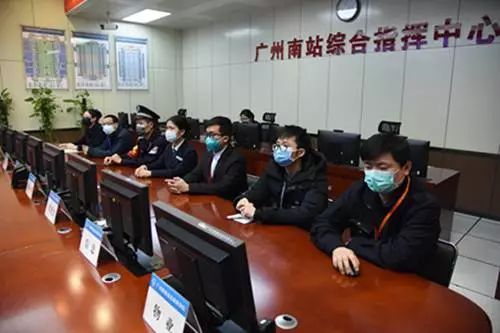 #国际在线#护送你的返程，他们准备好了