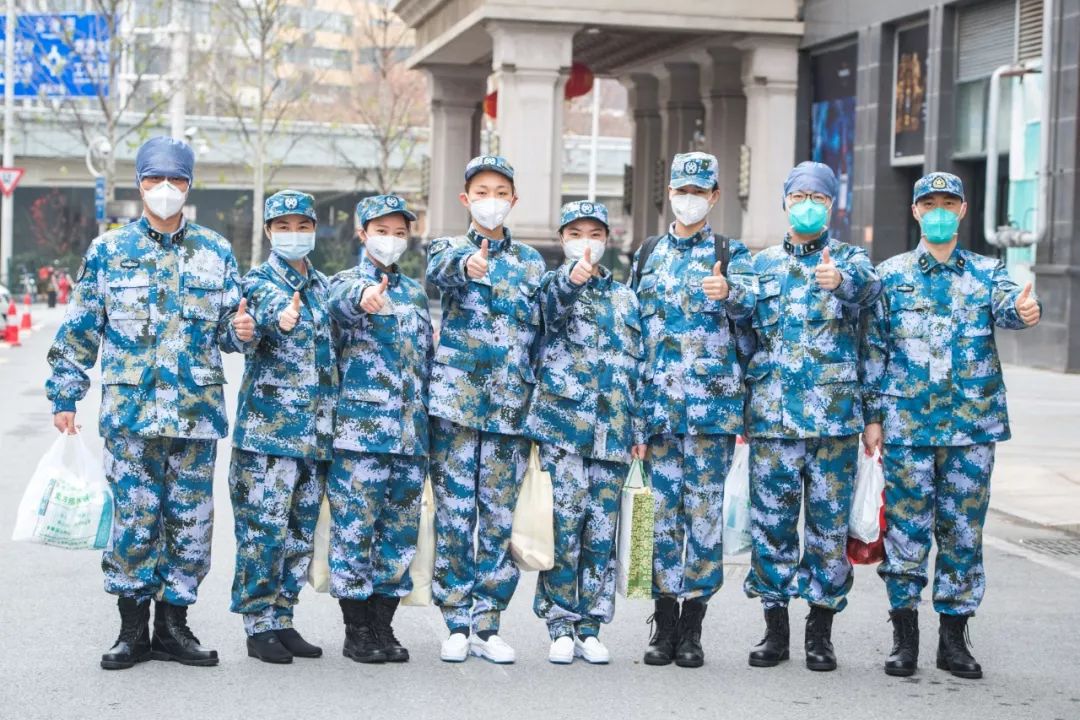 「中国妇女报」战疫封面人物〡43名“90后”女护士：该是我们这一