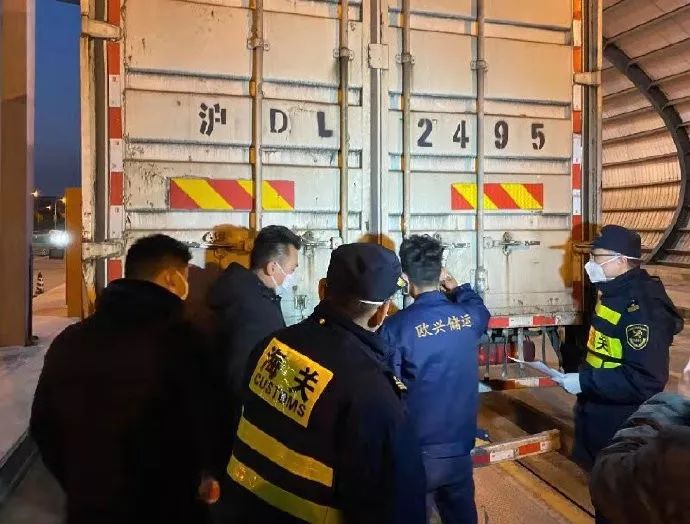 [国际在线]进口防疫物资来了