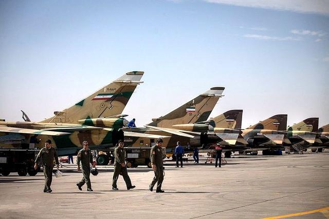 Kemenlu Iran Umumkan Embargo Senjata PBB terhadap Iran Berakhir Otomatis_fororder_yi5