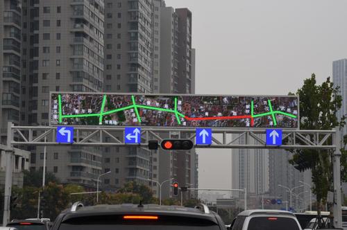 【2020指尖城市】武汉： “聪明大脑”打头阵 精细化、科学治堵