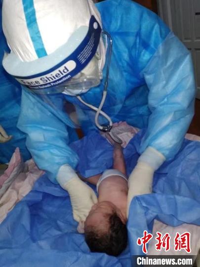 哈尔滨市一确诊新冠肺炎产妇产下健康女婴