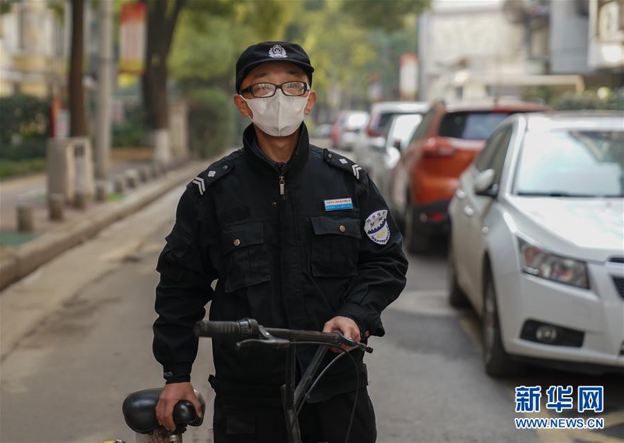 「新华网」非常“10+1”——武汉春节假期延长第一天扫描