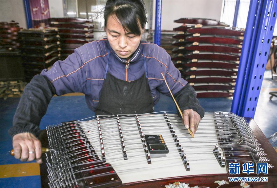 河北饶阳：传统手工技艺助力民族乐器制作发展