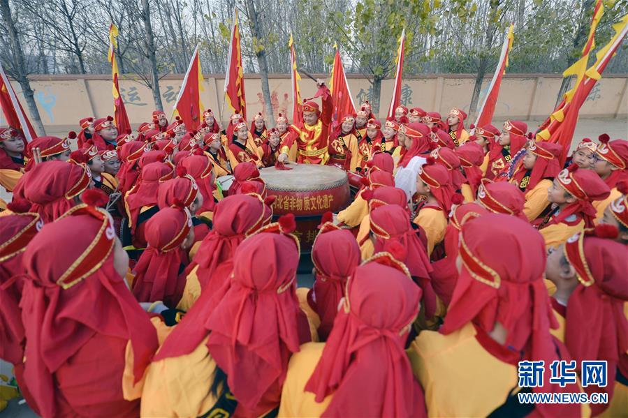 河北邢台:非遗进校园 传承传统文化 河北邢台:非遗进校园 传承传统文化