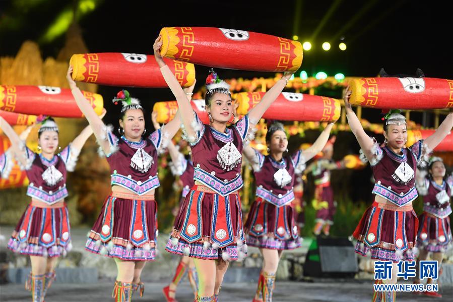 广西柳州：第一届旅游产业发展大会举行