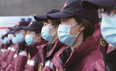 （头条）国家（江苏）紧急医学救援队驰援武汉