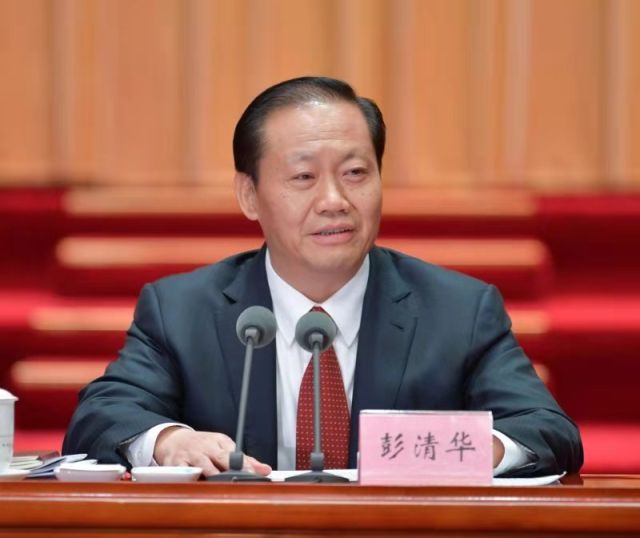 （导航成都，移动端）厚植民营经济健康成长沃土——访四川省委书记彭清华