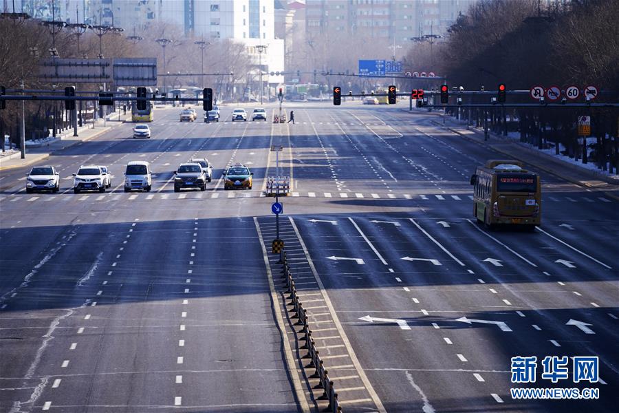 新华网：哈尔滨对市区实施临时交通管制