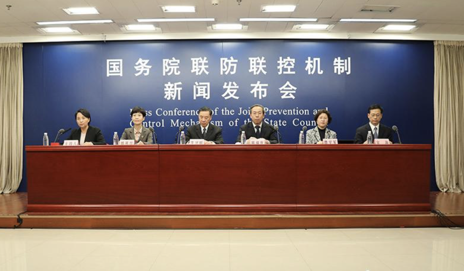 #央视网#国家发展改革委回应口罩短缺:产量持续上升 疫情后富余产