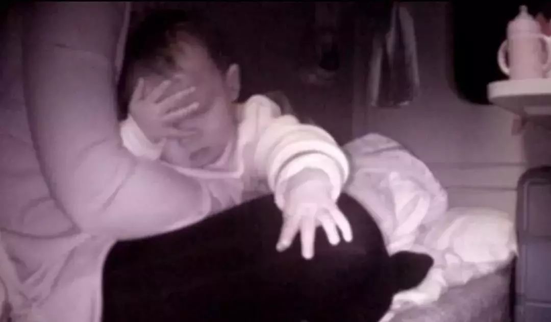 #国际在线#一次出乘遇到4个疑似患者，他选择这样做