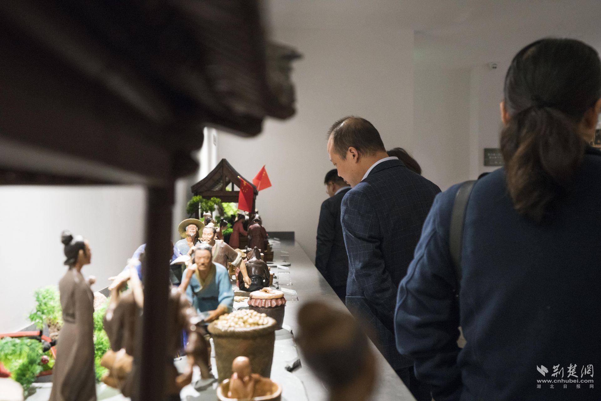 【文化扶贫在行动:湖北篇】房县黄酒村:佳酿酿出幸福来