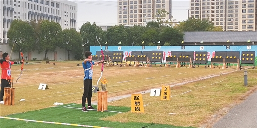 广西小将获U19跑步射箭赛铜牌