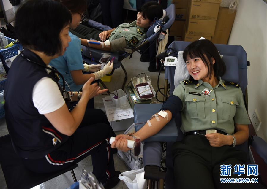 驻港部队连续20年无偿献血 累计献血354万毫升