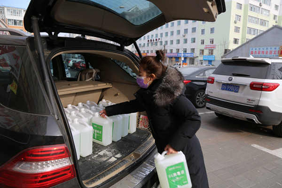 12【吉林供稿】延吉市建工街道非公组织捐款捐物支持疫情防控工作