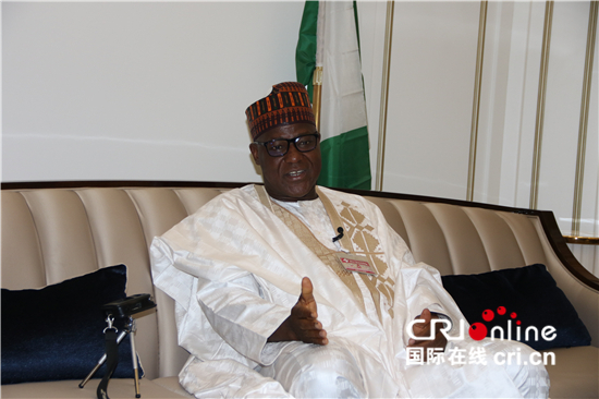 尼日利亚前众议长表示中国抗疫成果及国际合作令人钦佩