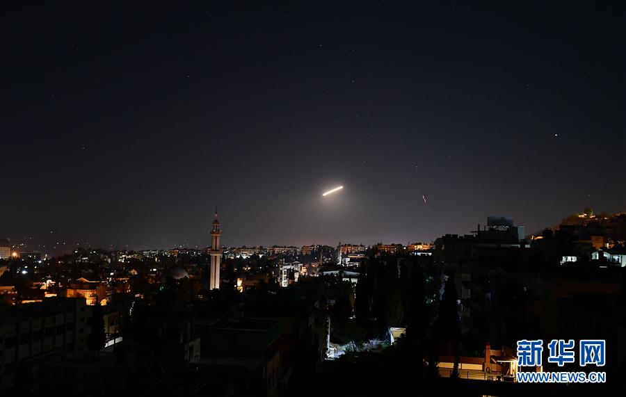 「新华网」叙利亚首都遭导弹袭击
