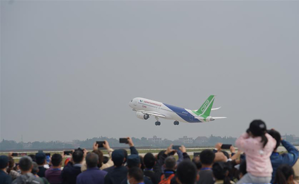 งานบินหนานชาง 2020 เปิดตัวเครื่องบินโดยสารขนาดใหญ่ C919 ที่จีนผลิต