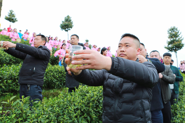 图片默认标题_fororder_喊山开茶仪式现场-范舟波-摄