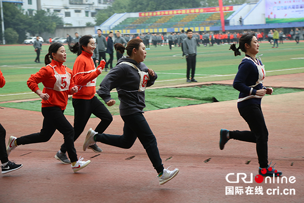 图片默认标题_fororder_比赛现场[1]-（摄影-沈仁平）