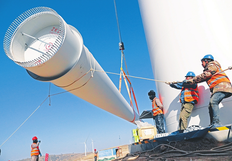 山西忻州：风电项目 加紧建设